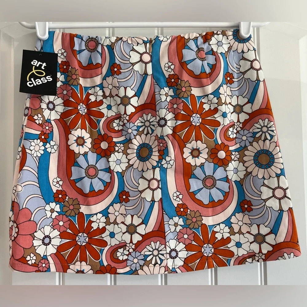 Art Class NWT Pink Floral Skirt - Picture 2 of 12